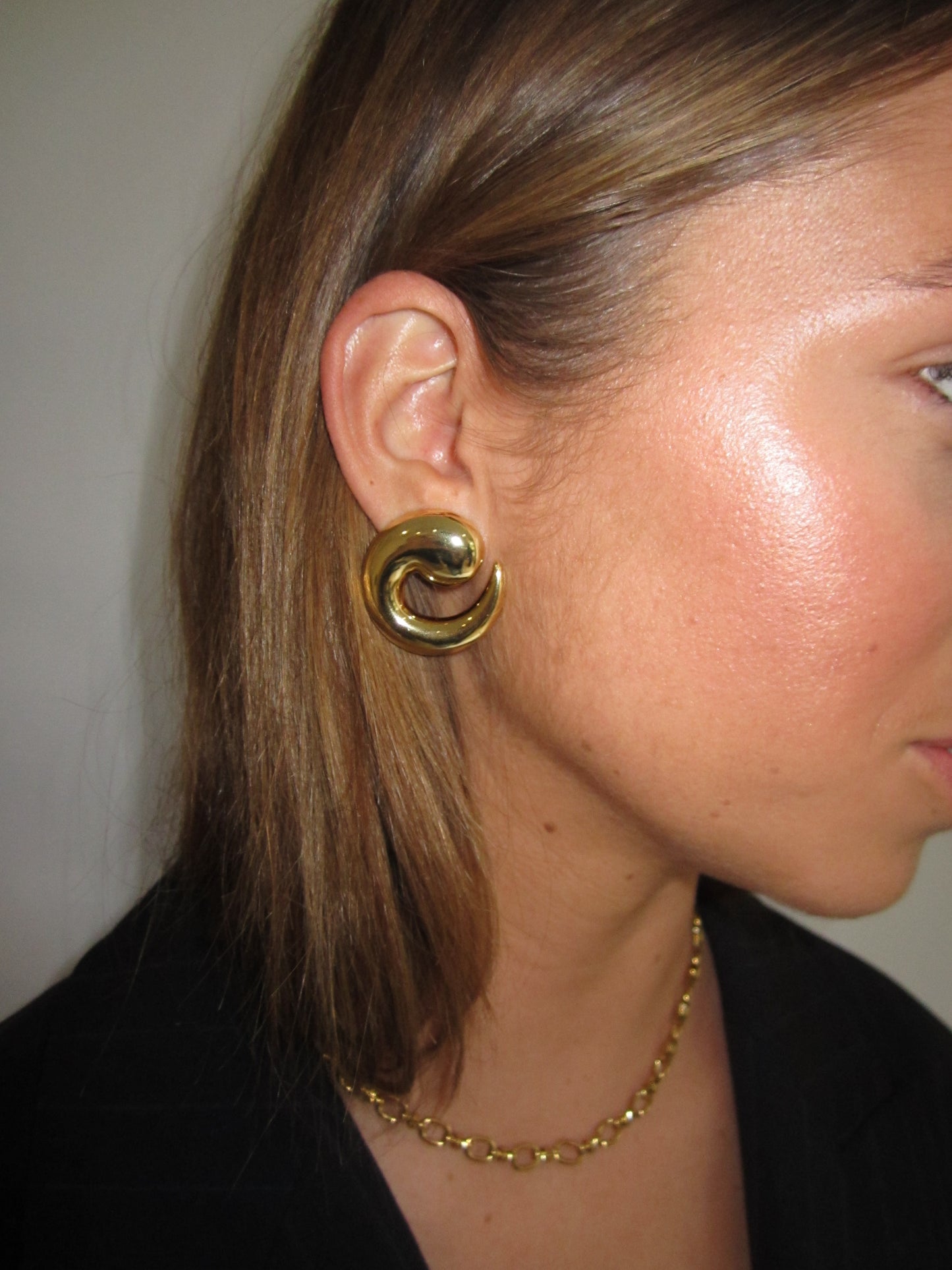 Noa Spiral Earrings